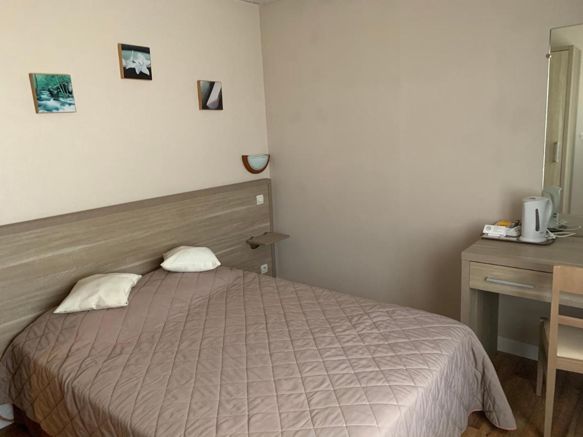 Au Vieux Puits Hotel Villers-Bocage  Buitenkant foto